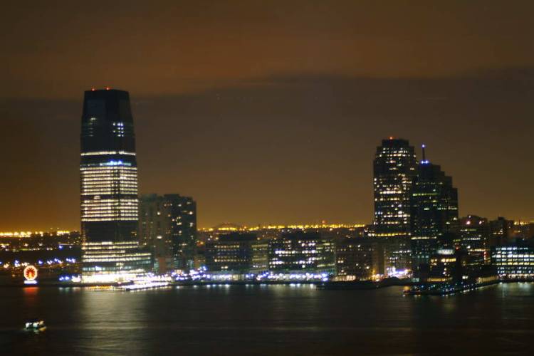 NYC_2006-12-12 06-26-05